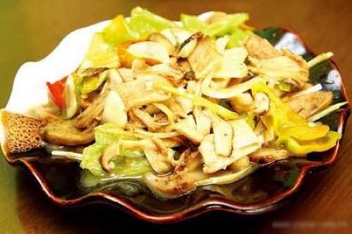 青椒松茸