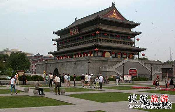 钟楼湾胡同 春意无敌