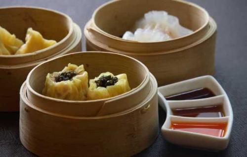 莱佛士家安餐厅：据说是北京最贵的餐厅