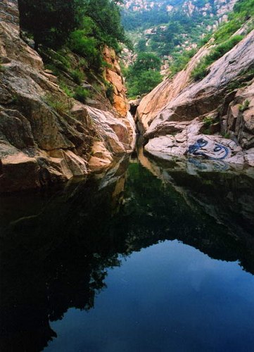 黑龙潭
