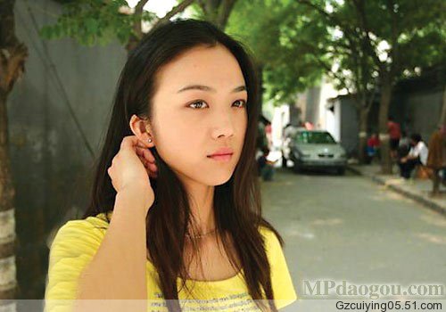 汤唯&nbsp;<wbr>戒不掉的配饰搭配