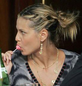 09明星带动编发潮