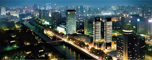 昆仑公寓夜景