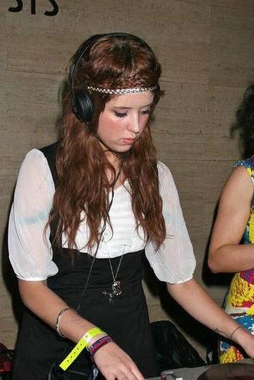 09明星带动编发潮