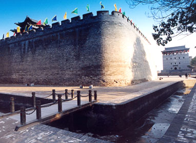 ɽ���ܴ��ϳǶ�ʮ��(ͼ)