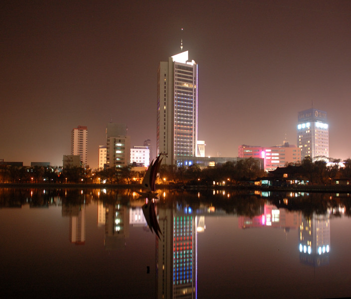 ����������ʡ�ᡣ̫ԭҹ���� - qizigu - һ��һ����