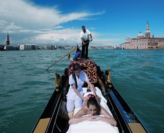 NO.1  贡多拉按摩(Gondola Massage)