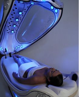 阿尔法有氧LED按摩舱(Alpha Oxy-LED Light Spa Capsule)