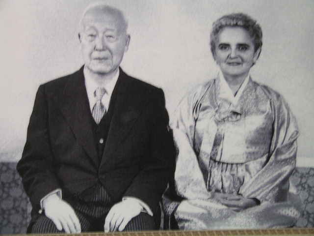 韩国总统的漂亮夫人们
