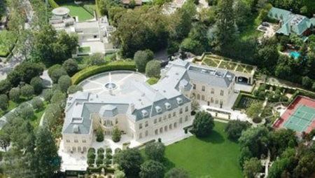 加州洛杉矶霍尔姆比山的&ldquo;庄园&rdquo;(The Manor)