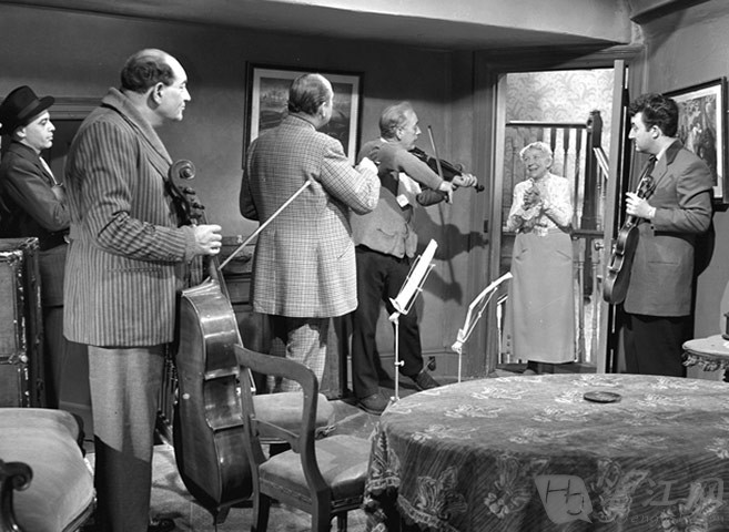 老妇杀手 The Ladykillers