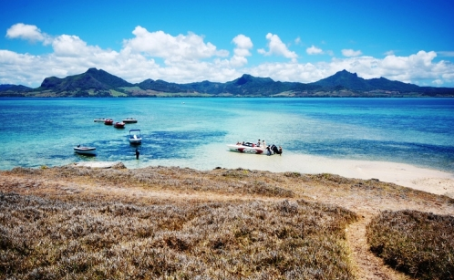 出境海岛游 炎炎夏日海边寻清凉