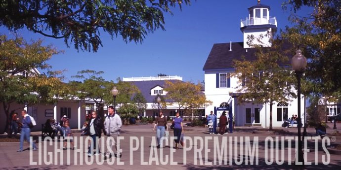 Lighthouse Place Premium Outlets品牌店