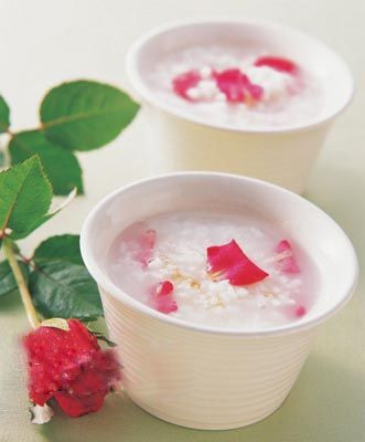鲜花入食 春天教你如何做“花吃”