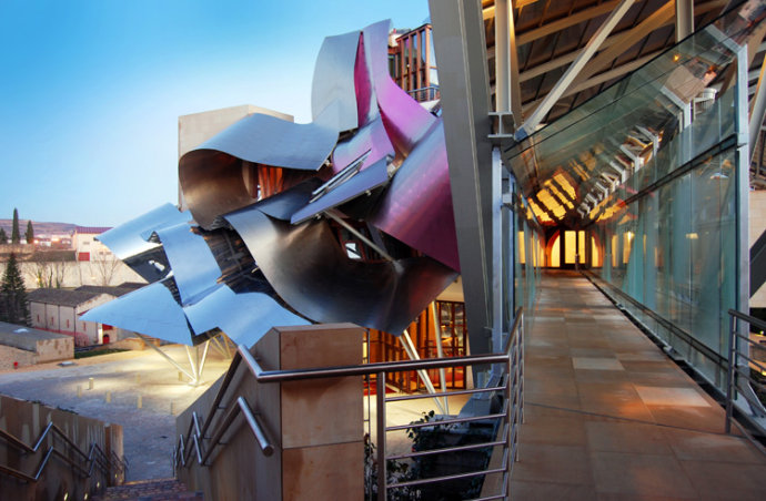 那些令人叹为观止的酒庄：Marques de Riscal