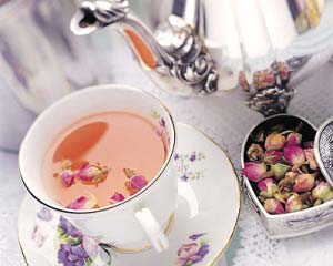 玫瑰花茶饮出花样红润