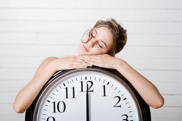 如何专心睡眠：当我们的思维停不下来的时候