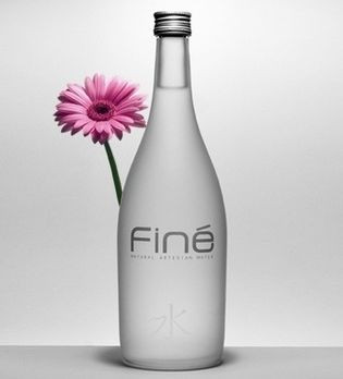 十大最受欢迎的品牌矿泉水