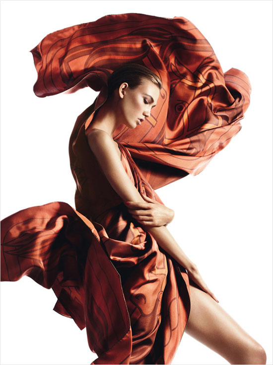 顶级超模 Karlie Kloss（卡莉.克劳斯）Karlie Kloss与He