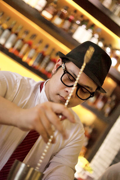 喝一杯蔷薇鸡尾酒