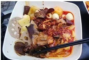 京城十家传说中的麻辣烫