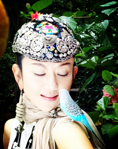 杨丽萍民族服装集
