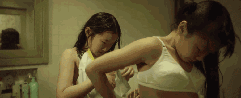 从女孩到女人，内衣的进化史