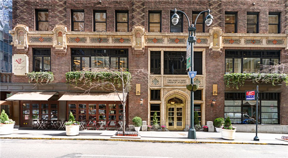 纽约图书馆酒店（Library Hotel）
