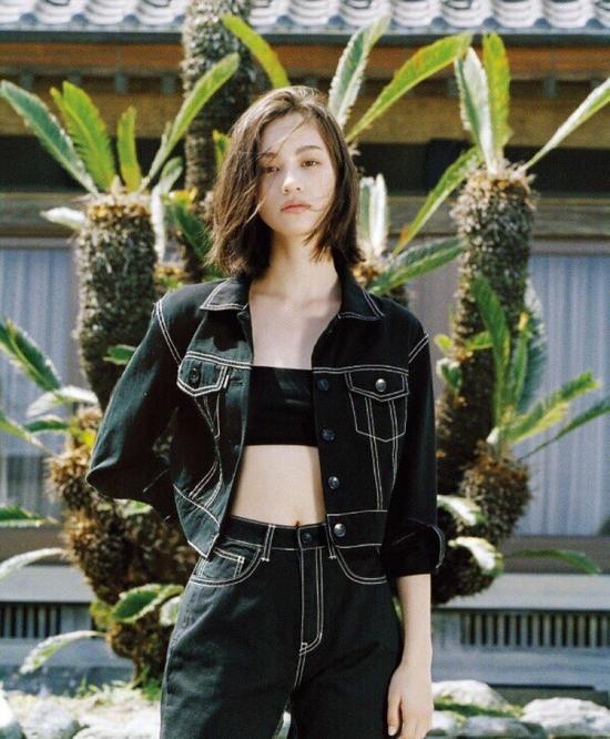 水原希子儿时杂志照