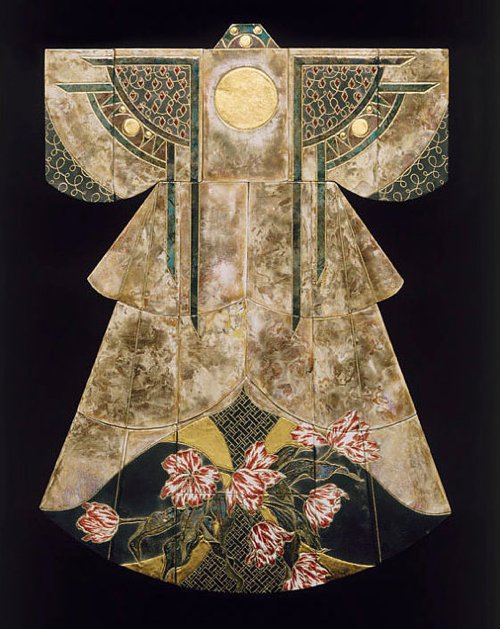 美国艺术家的东方礼服幻想