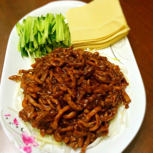 京酱肉丝的由来