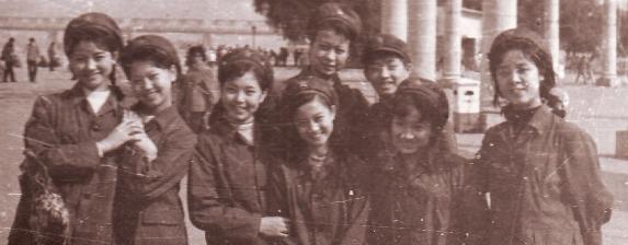 舞蹈《边疆女民兵》选曲（赵世静领唱）