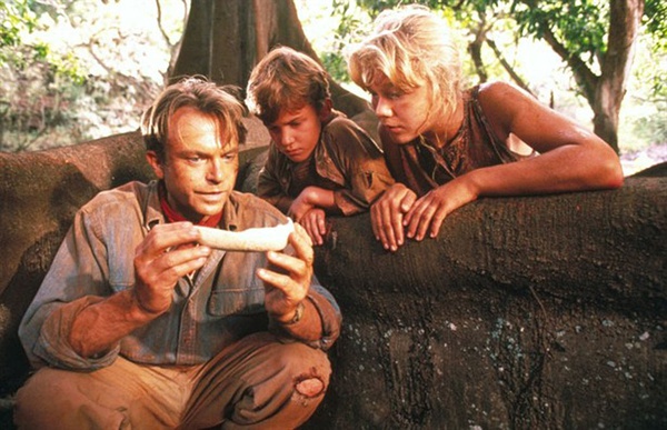 电影《侏罗纪公园》（Jurassic Park）片尾曲--《失落的世界》