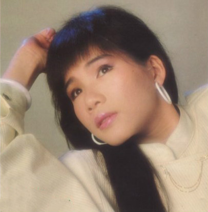 韩宝仪《舞女》