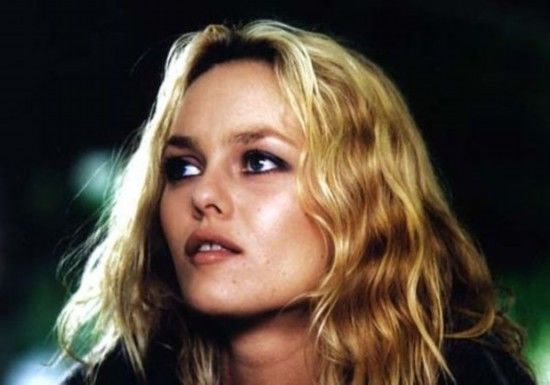 法国香颂 Il Y A 中法字幕-- Vanessa Paradis