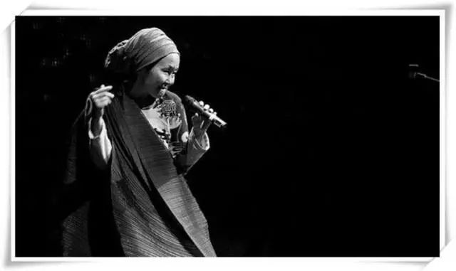Sainkho Namtchylak《Old Melodie》