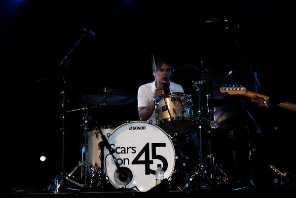 Scars on 45 - Change My Needs