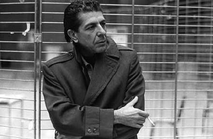 Leonard Cohen《Famous Blue Raincoat》