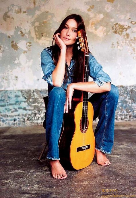 歌曲如诗 You Belong To Me/Carla Bruni