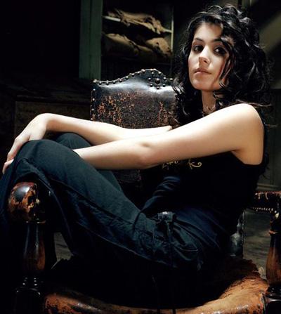 “Faraway voice” 歌手：katie Melua,