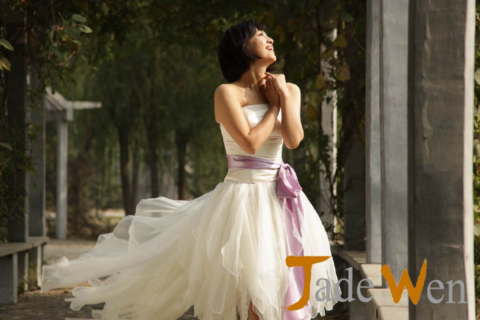 罗海琼婚纱礼服欣赏
