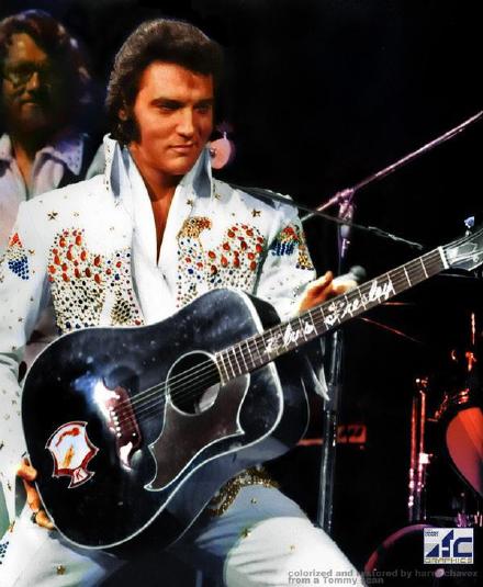 Elvis Presley《Are You Lonesome Tonight》（