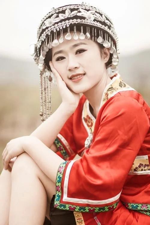 电影《阿里山风云》主题歌--《阿里山的姑娘》李娜
