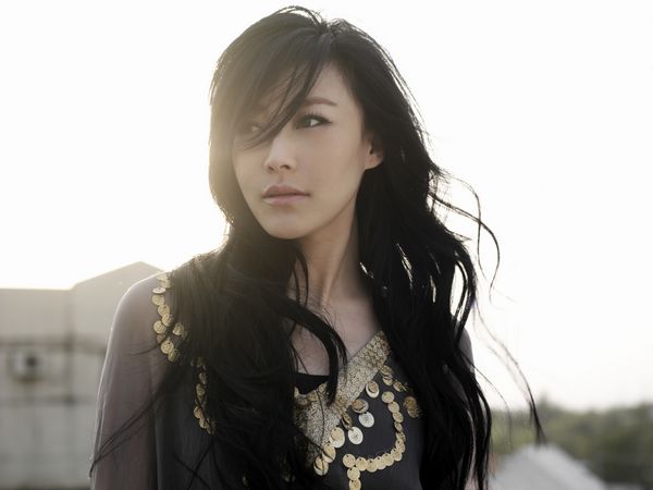 悠扬版《彩云之南》徐千雅