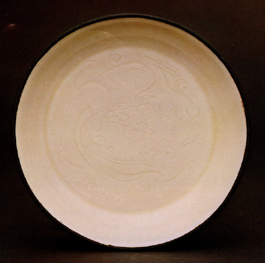 宋元瓷器龙纹