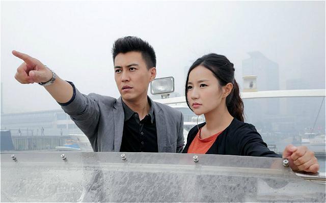 电视剧《浮出水面》主题曲-《你不孤单》靳东