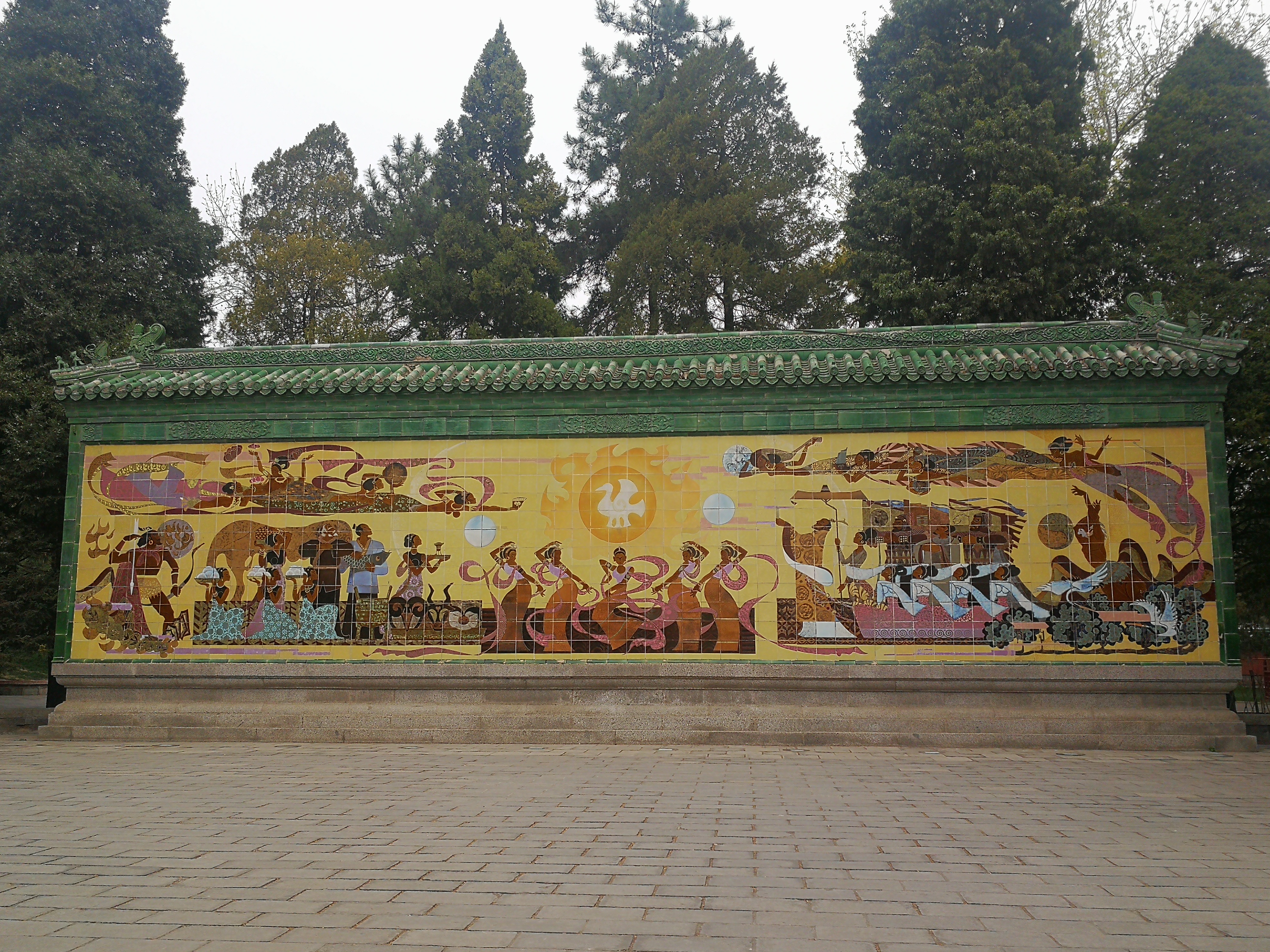 北京日坛公园祭日璧画
