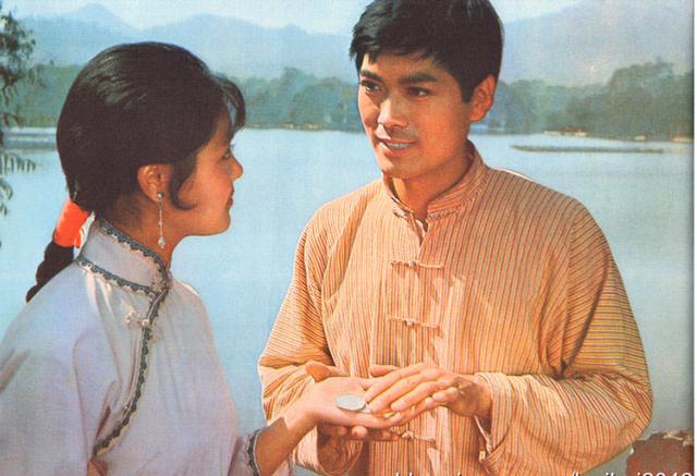 1980年电影《红牡丹》插曲--《牡丹之歌》蒋大为