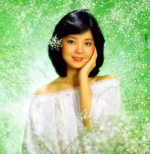 邓丽君《甜蜜蜜》