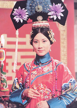 电视剧《清宫残梦》主题曲--《清宫怨》汪明荃&张之钰